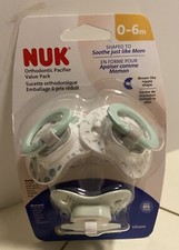 3 NUK Night Orthodontic Pacifiers Glow in the Dark 0-6 Month Prints and Bees