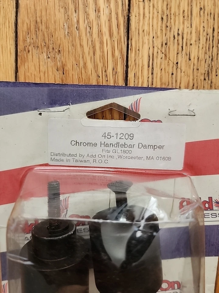 Accesorios adicionales amortiguadores de manillar cromados 45-1209 para GL1800 Foto 2 de 3