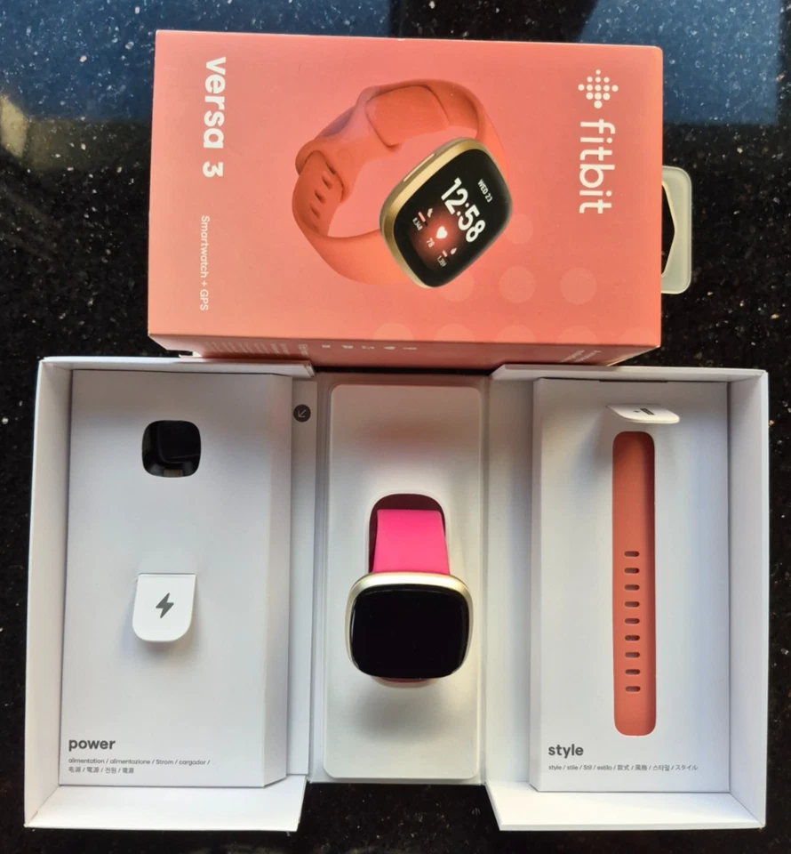 Fitbit Versa 3 - 40 mm - Aluminiumgehäuse - komplett mit Ladegerät und OVP - Bild 2 von 2