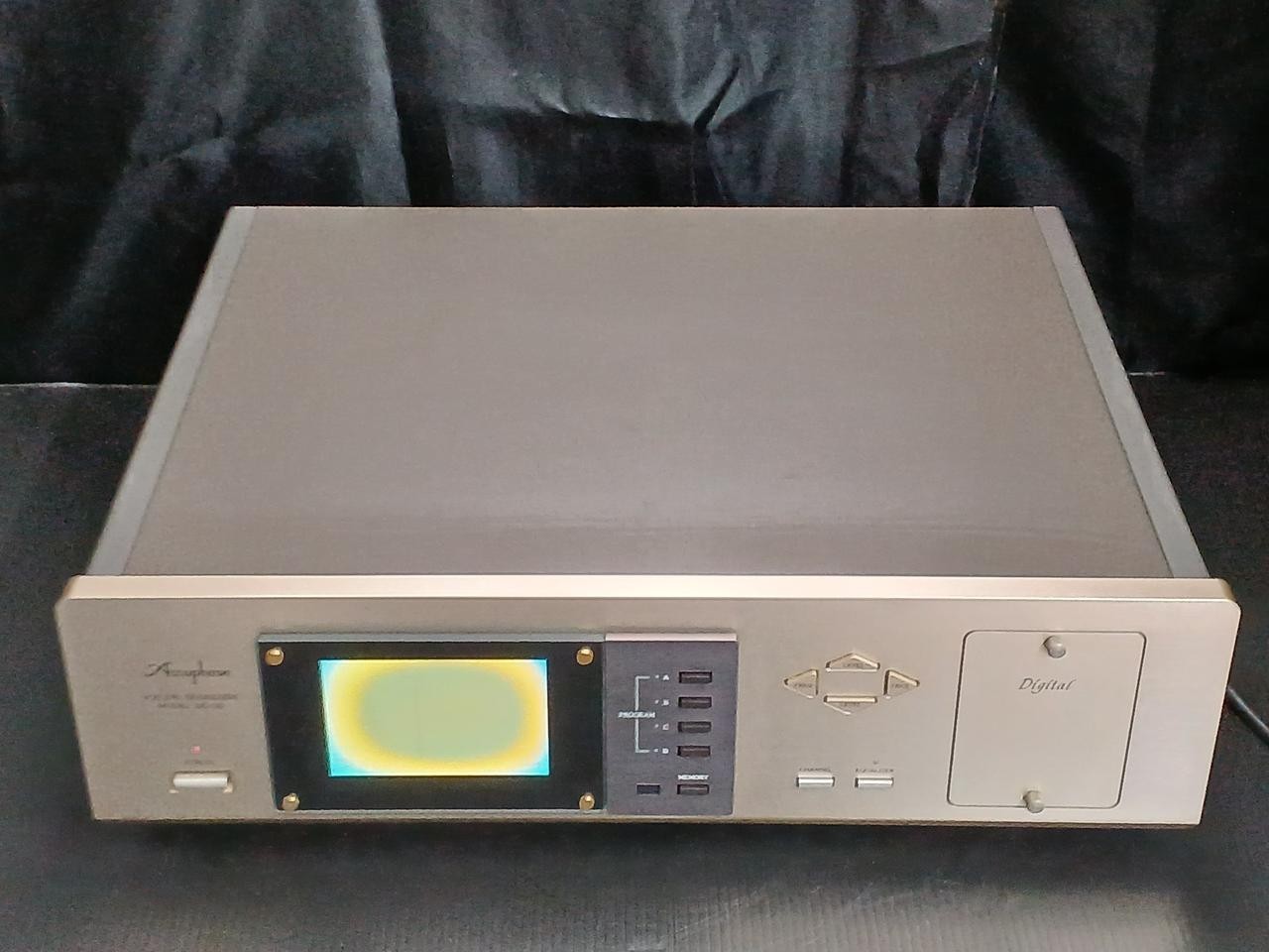 Accuphase DG-28 vintage audio equipment - eBay listing photo 3