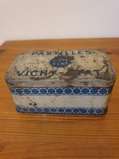 Grande ancienne boite de pastilles Vichy-Etat 7x8x14 cm