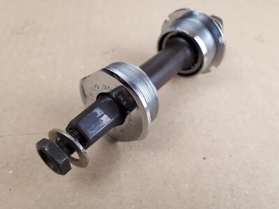 Black Bottom Bracket Set For 1-Piece Crank Bicycles - 5/16x9, BSA Thread, 68mm Shell