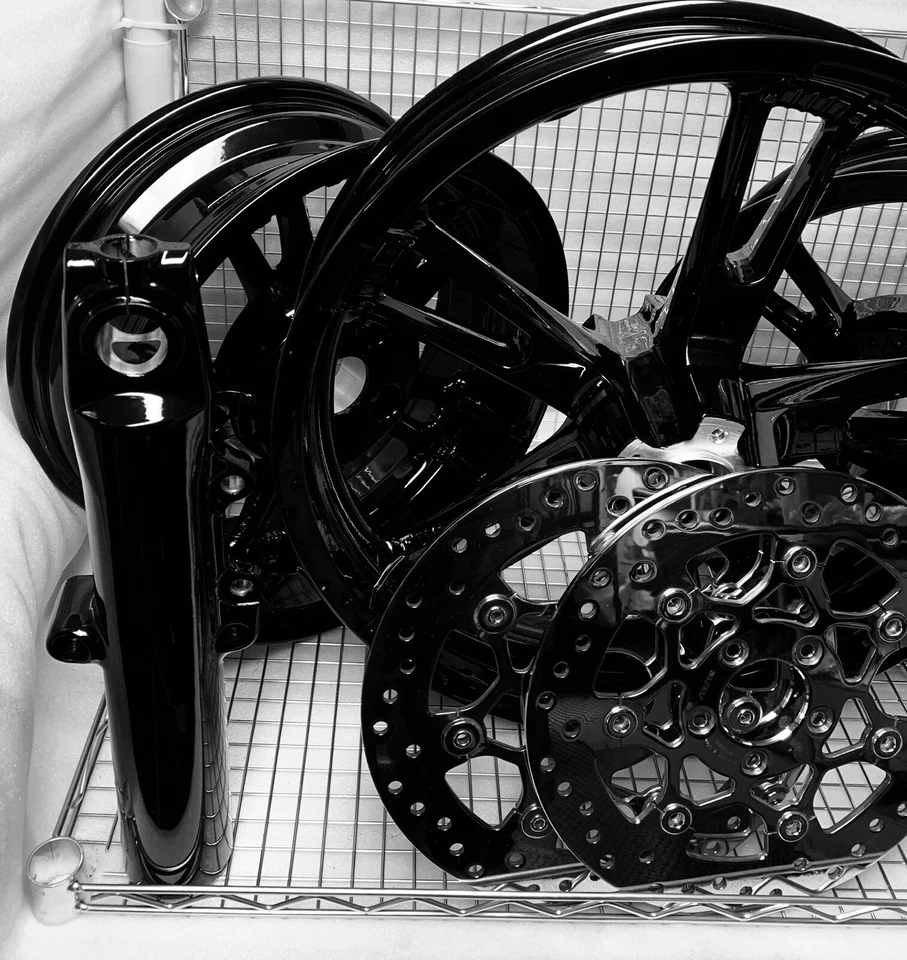 HARLEY FREEWHEELER Wheels FLRT 2014 -24 trikes BLACK FORKS ROTORS Rims OUTRIGHT Foto 3 de 4