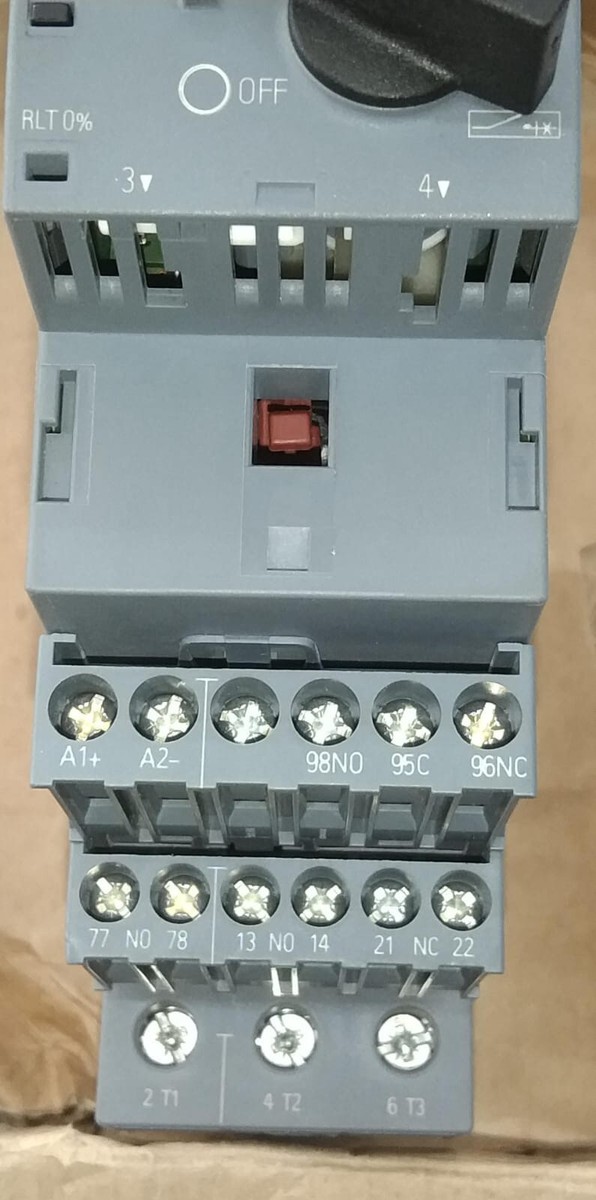 New Siemens 3RA6120-1CB32 Sirius Compact Load Feeder DOL New Siemens 3RA6120-1CB32 Sirius Compact Load Feeder DOL