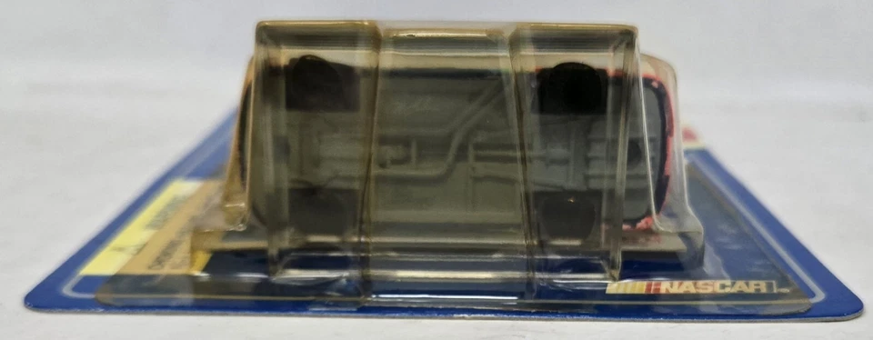 RACING CHAMPIONS 1995 JEFF GORDON SIGNATURE SERIES 1:64 NASCAR PREMIER  - Image 2 of 4