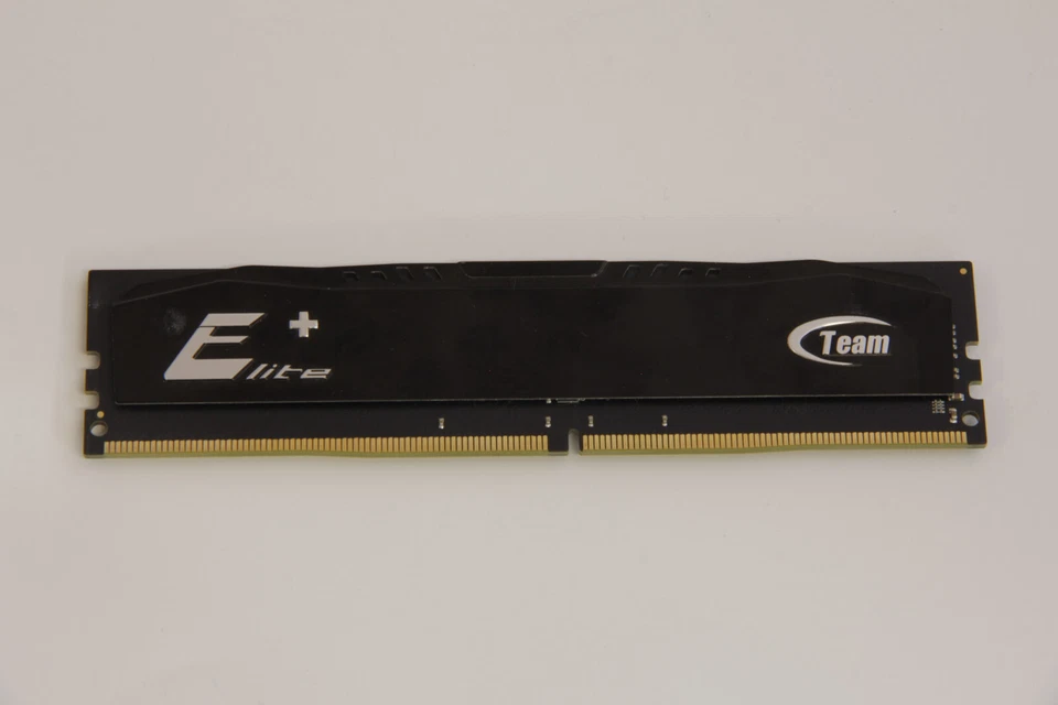 4GB 8GB RAM DDR4 2666 MHz GAMING Memory Corsair Vengeance LPX DOMINATOR TESTED - Image 2 of 4