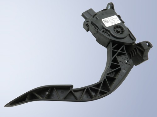Gaspedal mit Elektronikmodul 8K1721523 original Audi A5 8T B8 Schaltgetriebe