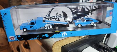 M2 machines 1/64 Mopar Dodge  Hauler 1974 Ramp Truck And 1969 Dart Swinger 1:64