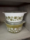 Vintage Pyrex Spring Blossom Casserole Set 472 & 473 Crazy Daisy W/ Glass Lids