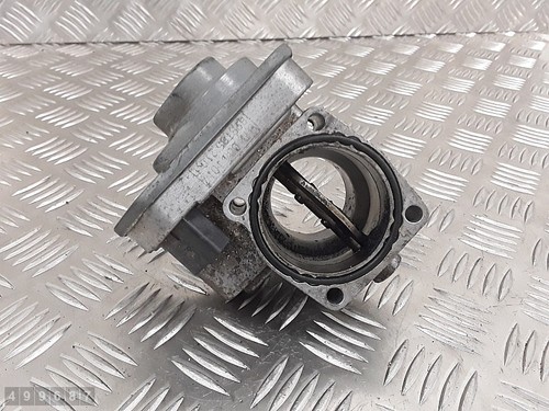 2012 OPEL ASTRA J DROSSELKLAPPE DIESEL 1700TD 8981052101