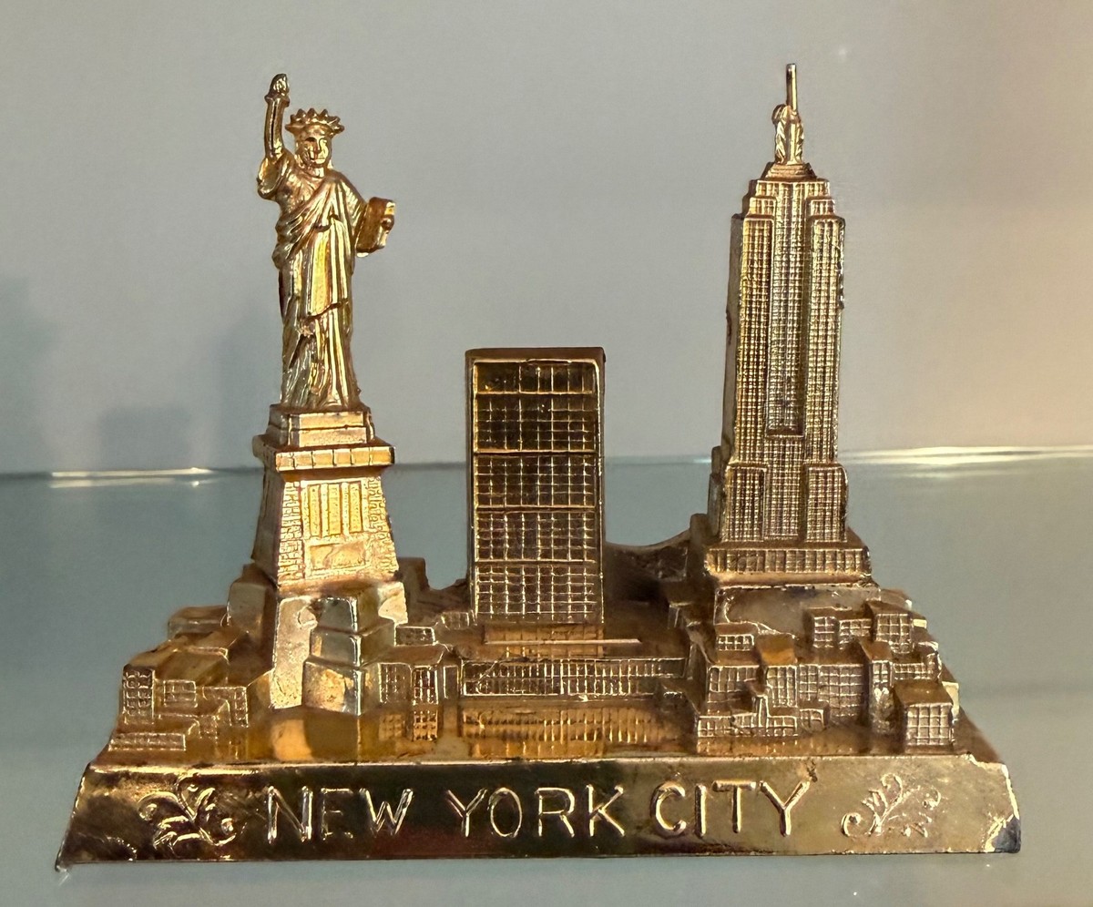 New York City Metal Souvenir w/Empire State, Statue of Liberty