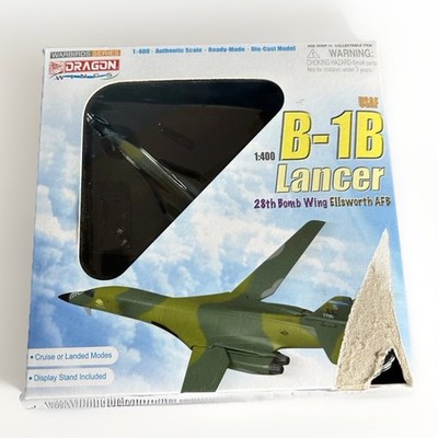 B-1B Lancer 28th Bomb Wing Ellsworth AFB von Dragon verpackt nie montiert