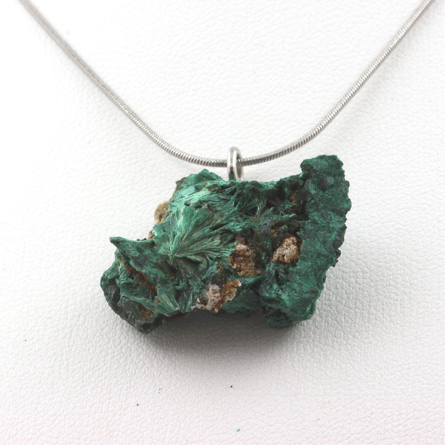 Collier Malachite Brut du Congo 41.50 ct | Idée Cadeau Idéale pour Passionnés de Pierres