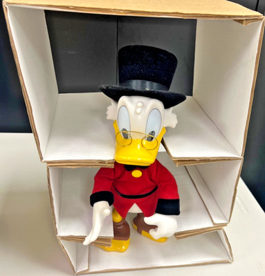 DISNEY UNCLE SCROOGE FRANKLIN MINT HEIRLOOM DOLL  13'' TALL WITH ORIGINAL BOX.