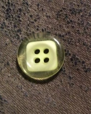 DILL BUTTONS #286514 GREEN WITH WHITE SQUARE-- 4 HOLE--15MM--10 PIECES