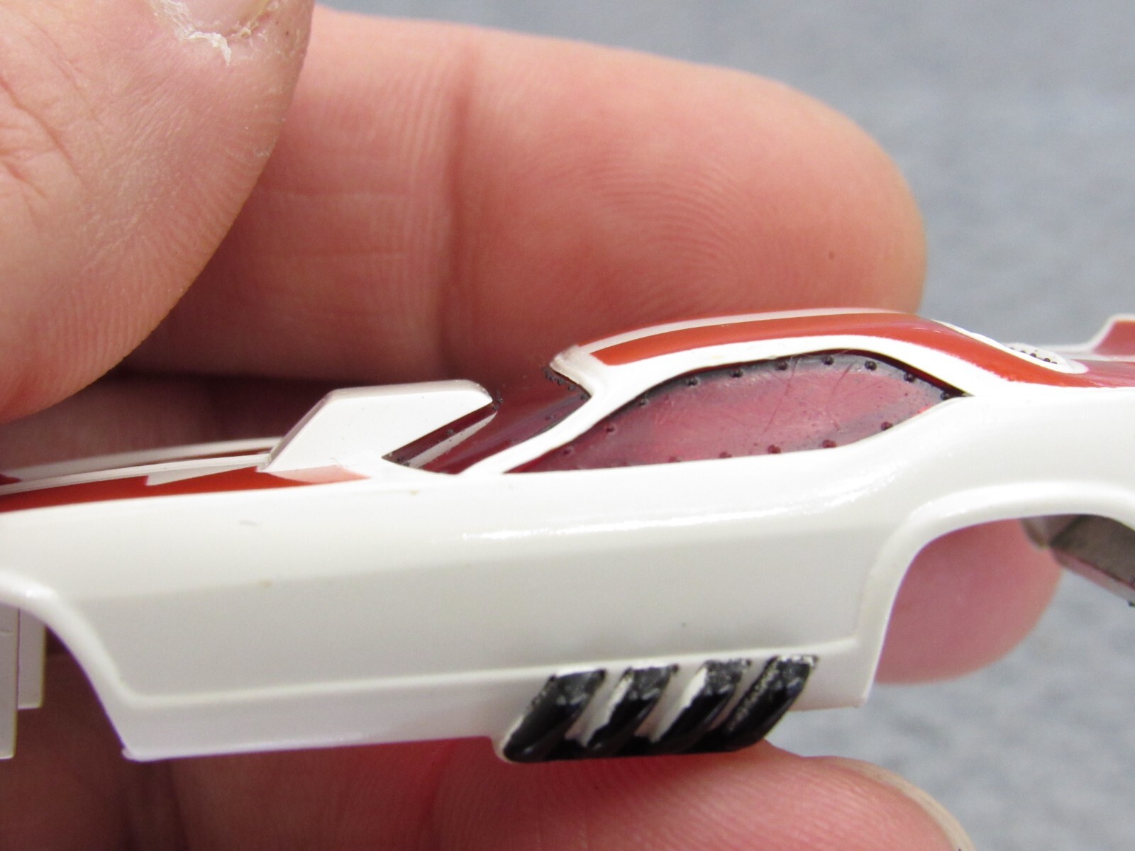 AURORA AFX CUDA FUNNY CAR BODY IN WHITE RED NICE CLEAN COMPLETE WITH WHEELIES eBay