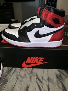 air jordan 1 satin black toe where to buy