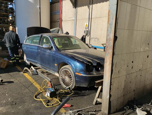 4R8313B525AB Modulo Electronico para JAGUAR S-TYPE 2.7 V6 Diesel Executi 3520926 - Imagen 9 de 9