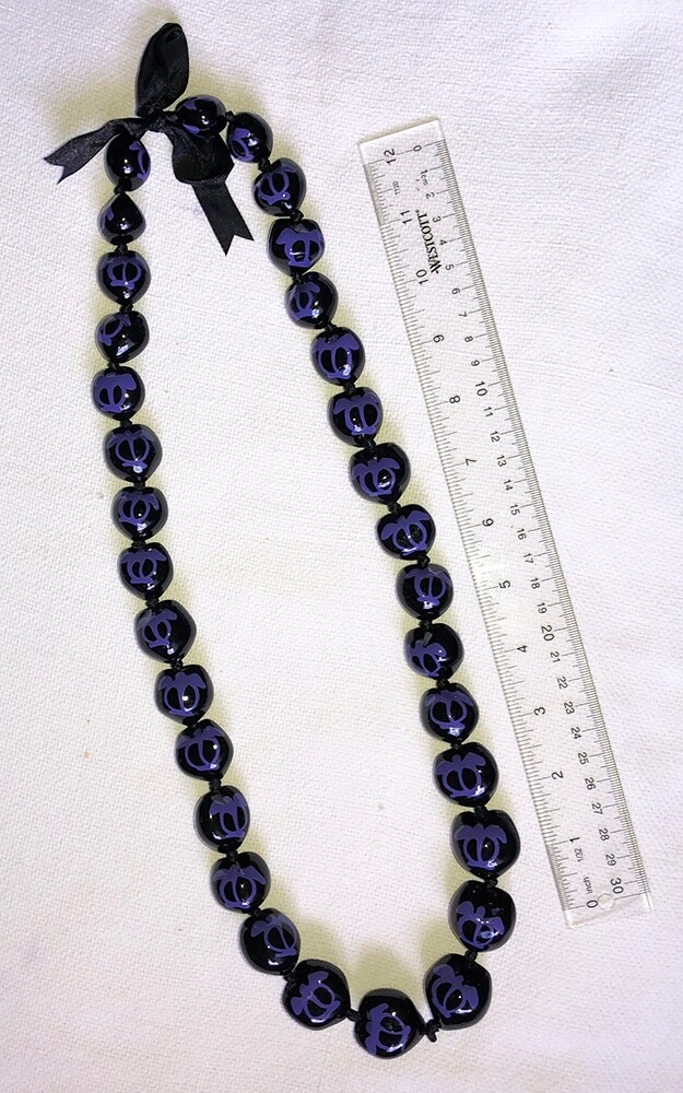 Kukui Nuts Leis Purple Turtle Honu Hawaiian Necklace Graduation Wedding Luau N