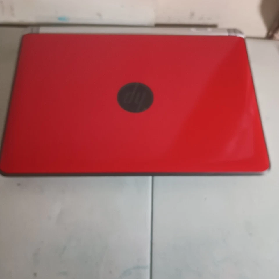 PANTALLA TÁCTIL ROJA ProBook430 G3 13.3" 6ta GENERACIÓN,16G, RAM128G SSD+500G HDD,CAM,Win11 Foto 2 de 2