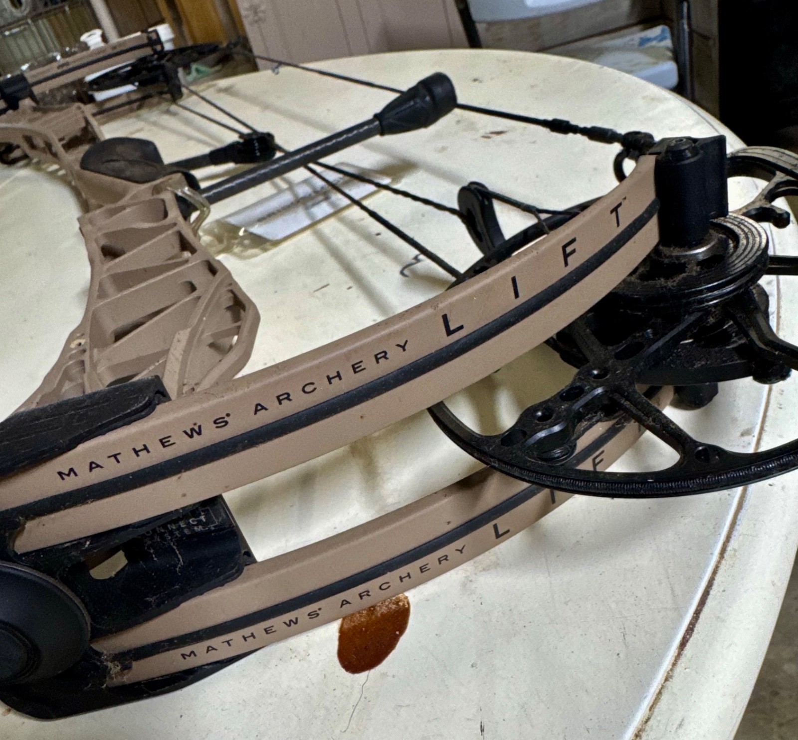 mathews lift 33 bow RH New FREE Shipping