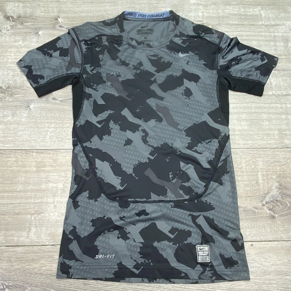Nike Pro Combat Shirt Mens Medium Gray Camo Dri-Fit Compression Athletic Top
