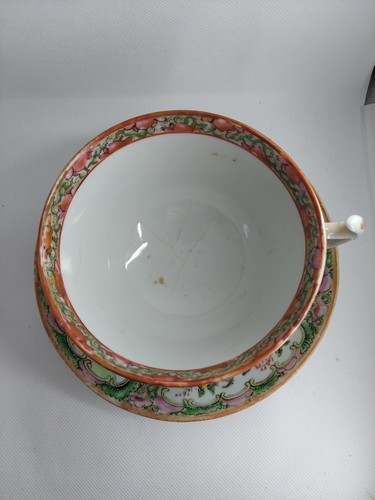 19th Century Chinese Rose Medallion Porcelain Demitasse Cup & Saucer - Picture 6 of 6