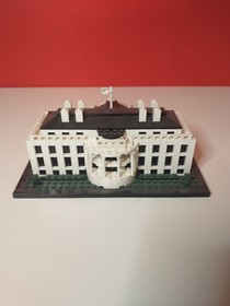 LEGO ARCHITECTURE: The White House (21006) Complete