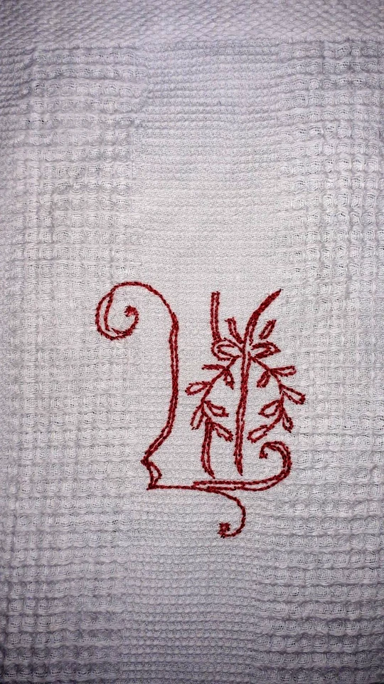 ancien torchon nid abeille joli monogramme brodé point de croix - Photo 2/3