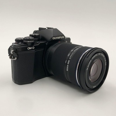 Olympus E-M10 Mark II Black Mirrorless Digital Camera + Lens 40-150mm f/4-5.6 R