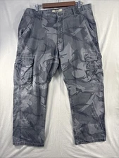 Wrangler Men's Grey Camo Cargo Pants 38x30 Casual Outdoors Hiking