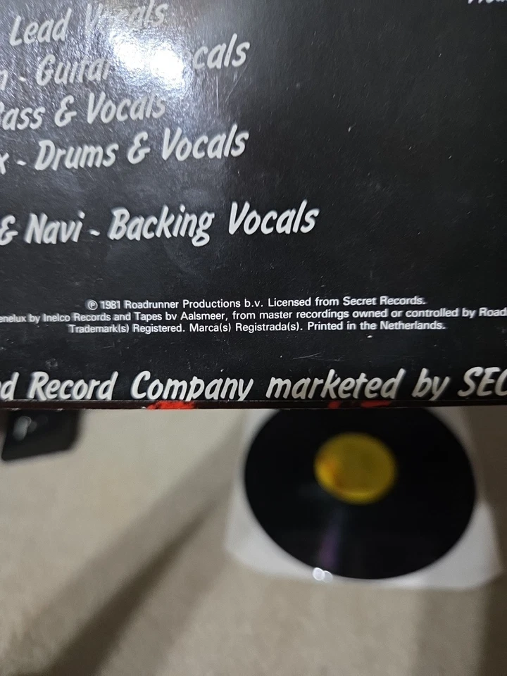 The Exploited Punks Not Dead Lp Vinyl 1981 1st Netherlands 'Secret' Press VG+/NM - Image 4 of 4