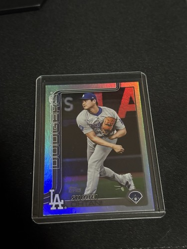 2025 Topps Series 2 Shohei Ohtani #400 Rainbow Foil Los Angeles Dodgers 