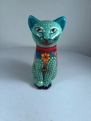 Flora De La Cruz Acapulco Mexico Folk Art   Sitting Cat