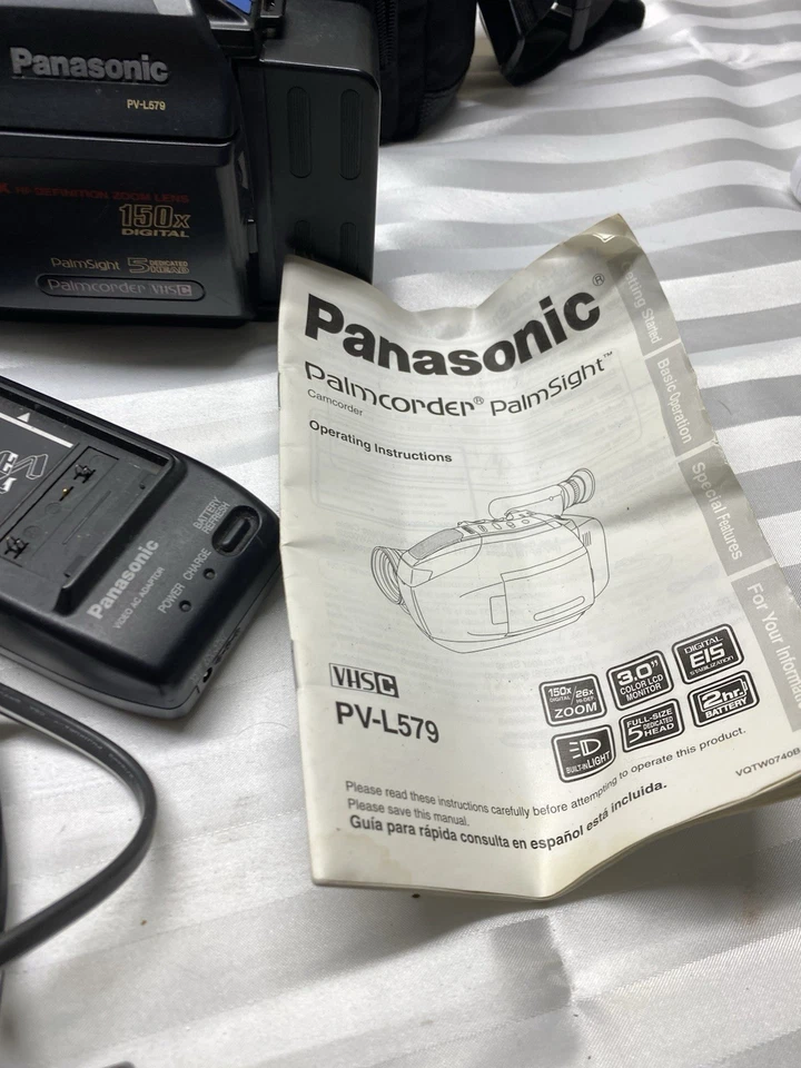 Panasonic Palmcorder Video Camera PV-L579 w Manual Powers On Comes With Sony Cam - Image 3 of 4