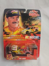 Racing Champions Signature Driver Terry Labonte Kellogg's Chevy 1999 1:64 DRW5