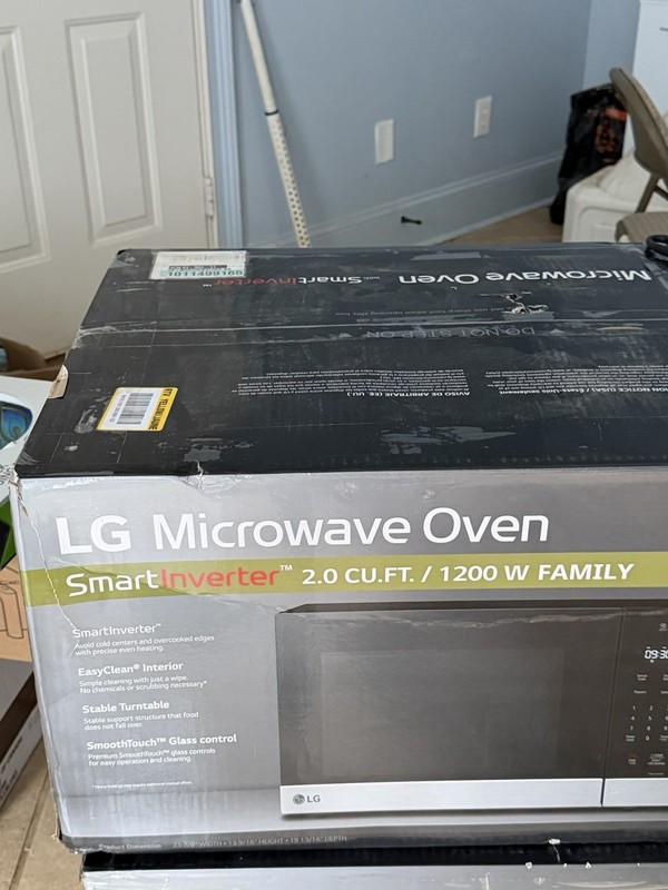 LG Countertop Microwave Smart Inverter 2.0 cu ft 1200W Black MSER2090B