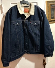 Levi's Sherpa Lined Trucker Jacket Mens 2XL XXL BLUE Denim Medium Wash NWT