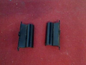 Scharnier Abdeckung Blende Deckel R & L Asus X72D (1)