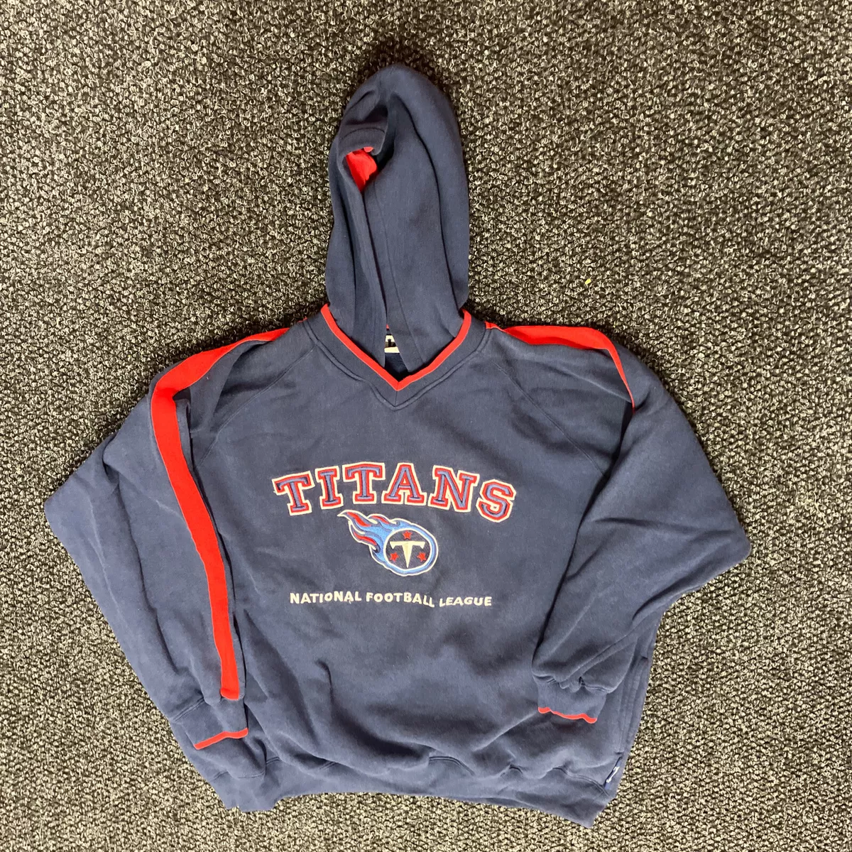 Titans top hooded sweatshirt
