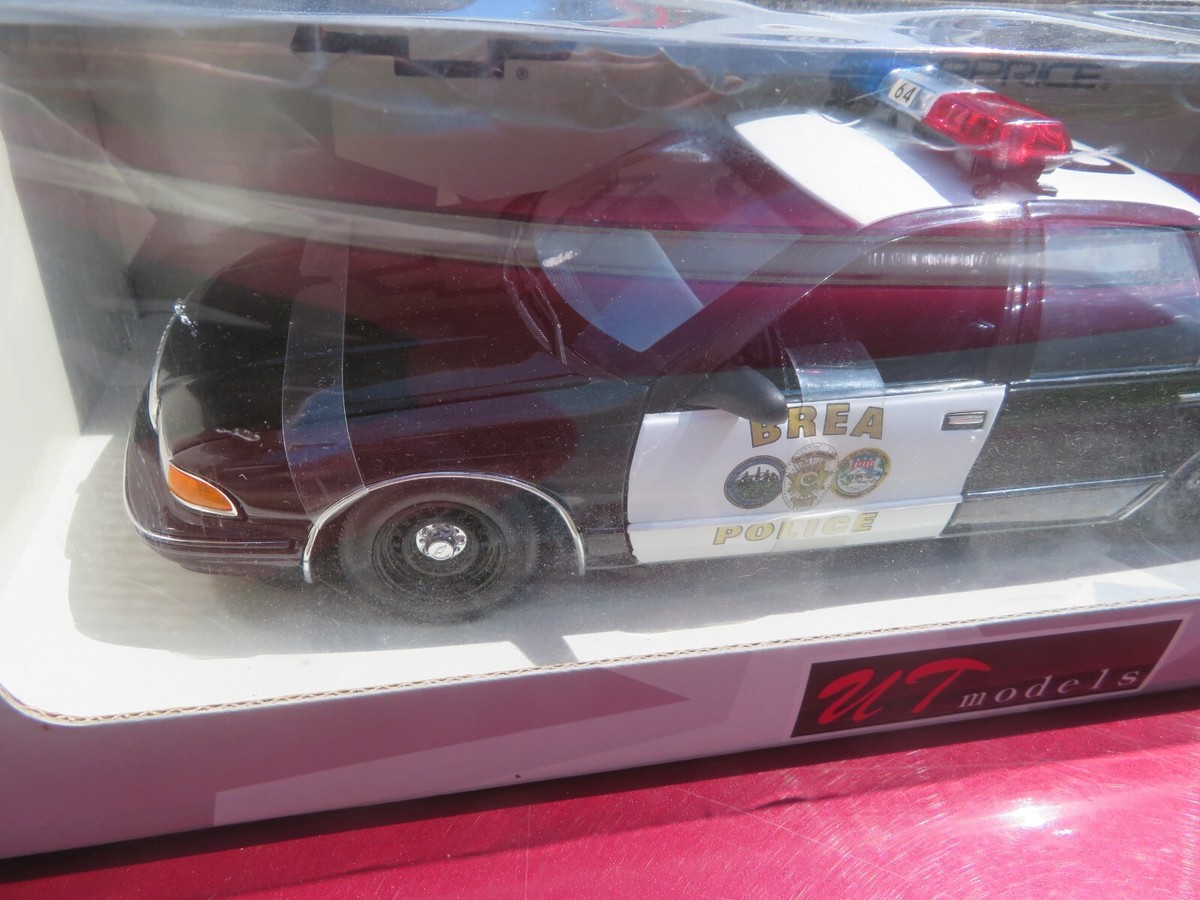 180142098 Chevrolet Caprice Saloon California Police Car UT
