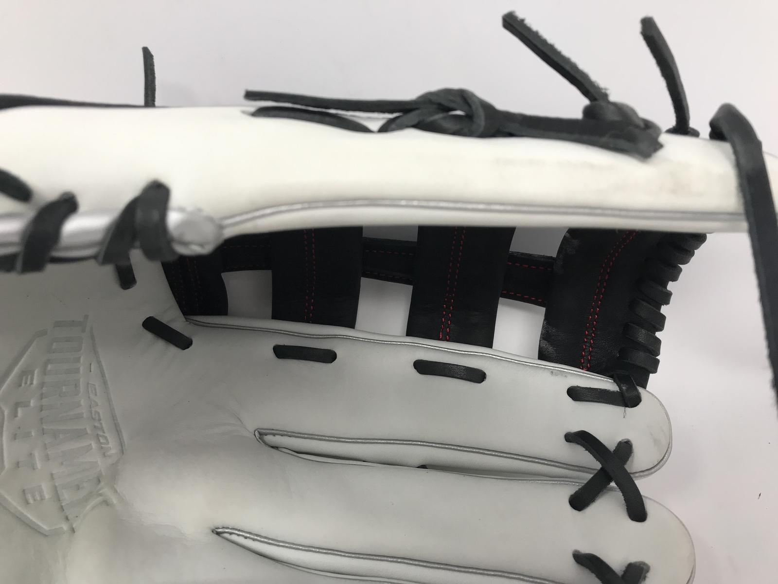 New Other Easton Tournament Elite Slowpitch Softball Glove 15 Inch RHT