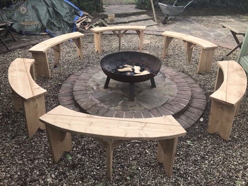 1 X 4ft Curved Garden Bench BBQ Fire Pit Social Circle Schools Scouts Meetings - Picture 3 of 12
