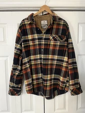 Legendary Whitetails Men's Plaid Shirt Buck Camp Flannel Size LG Very Cool Shirt