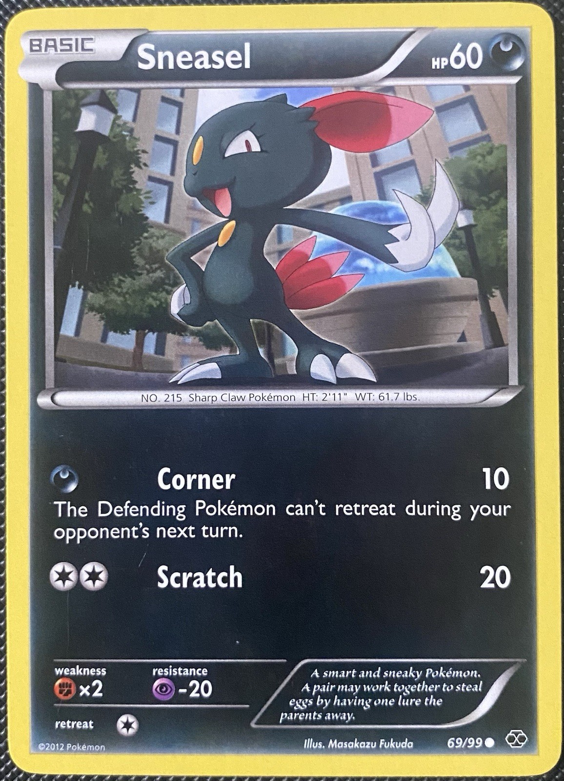 Sneasel 69/99 Next Destinies Regular - Pokémon Card