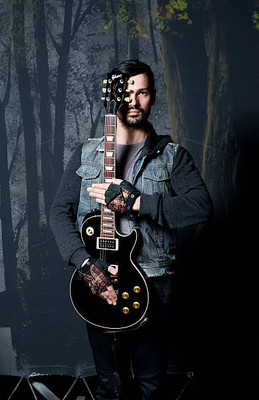Tomo Milicevic of rock band 30 Seconds to Mars Posing with his Gib- Old Photo 8