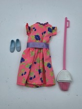 Mattel 1994 Barbie così tanto da fare pulizia casa scarpe eleganti #67171 incomplete 