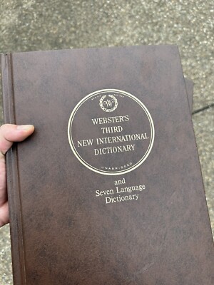 WEBSTER'S THIRD NEW INTERNATIONAL DICTIONARY and SEVEN LANGUAGE DICTIONARY