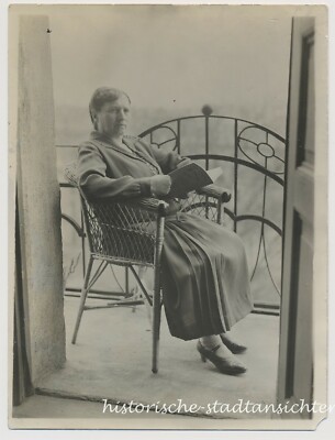 Older Lady in Wicker Chair on Balcony - Förth - Old Photo 1920s