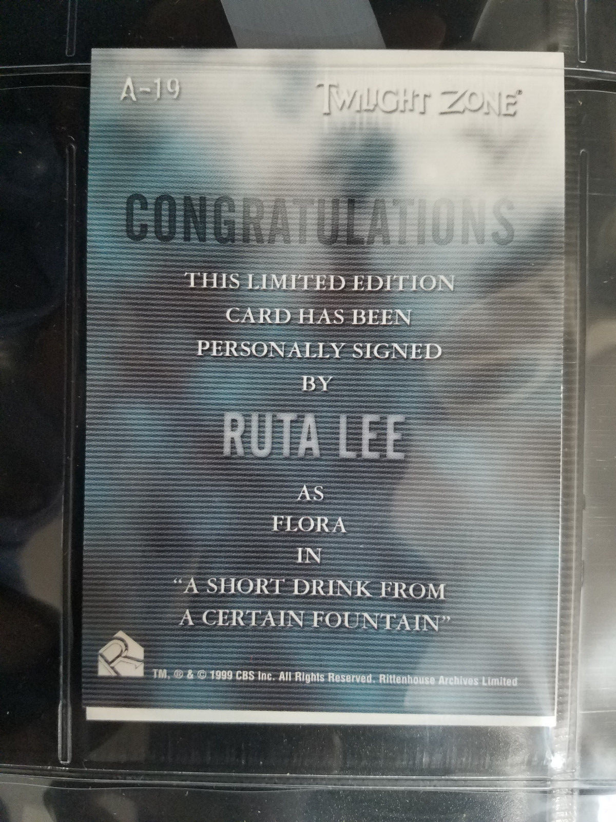 Twilight Zone Rittenhouse Premiere Series 1 Binder with Auto A19 and Promo Cards - Picture 4 of 4